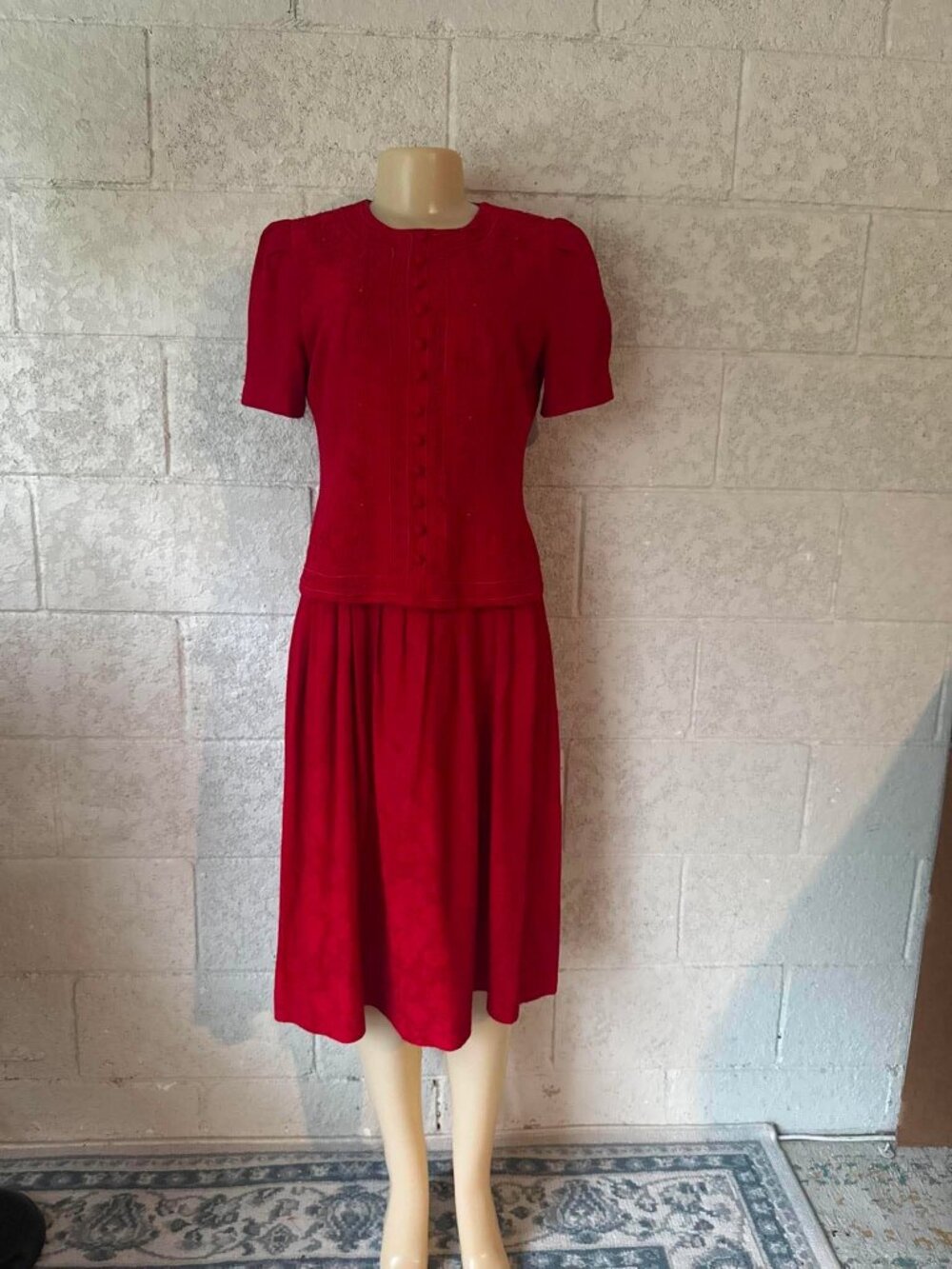 Karin Stevens Petites Vintage Red Embroidered Midi Dress Size 6